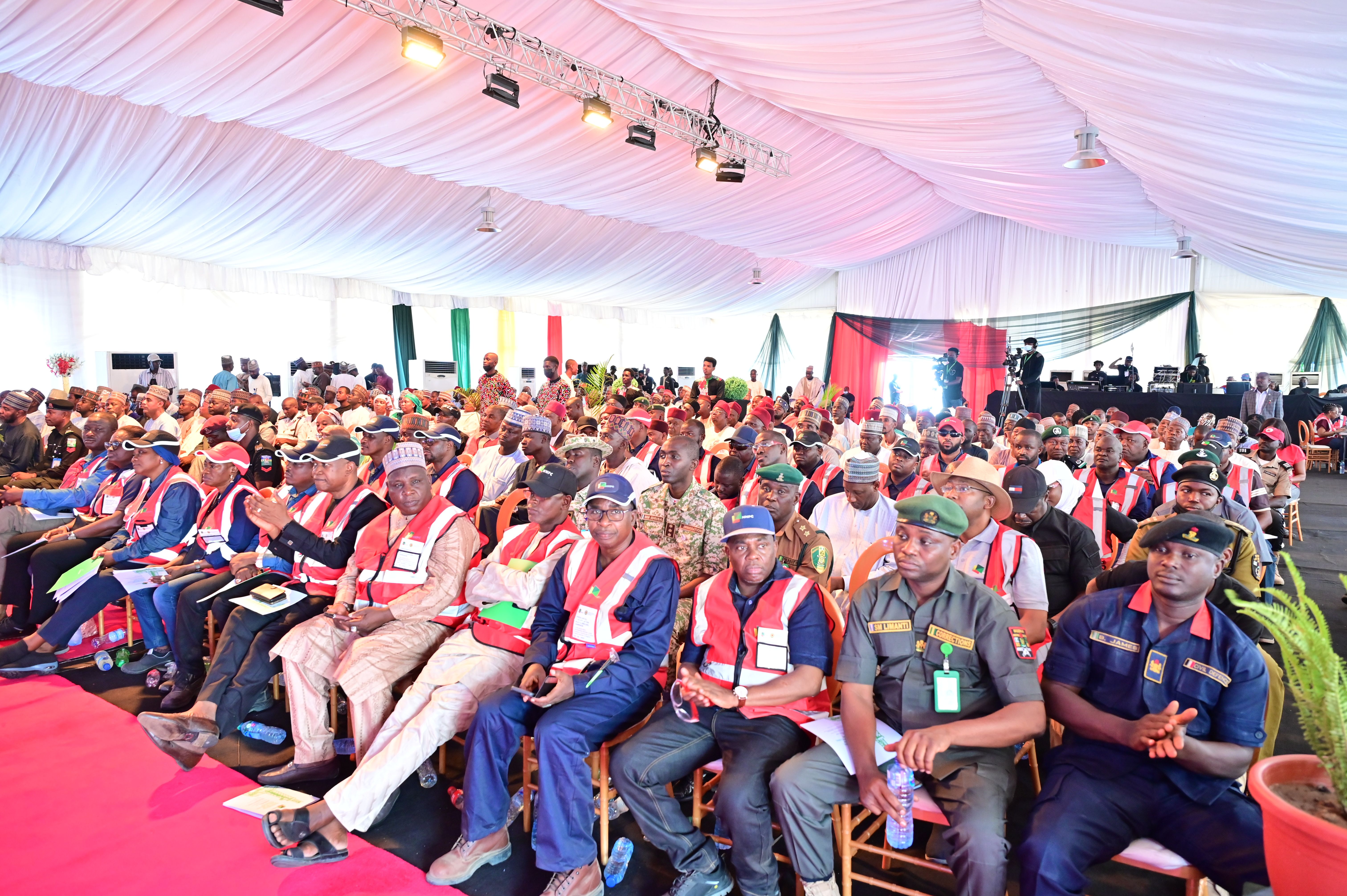 A CROSS SECTION OF GUESTS AT THE FLAG-OFF CEREMONY AT THE CHAD BASIN IN MAIDUGURI, BORNO STATE.JPG