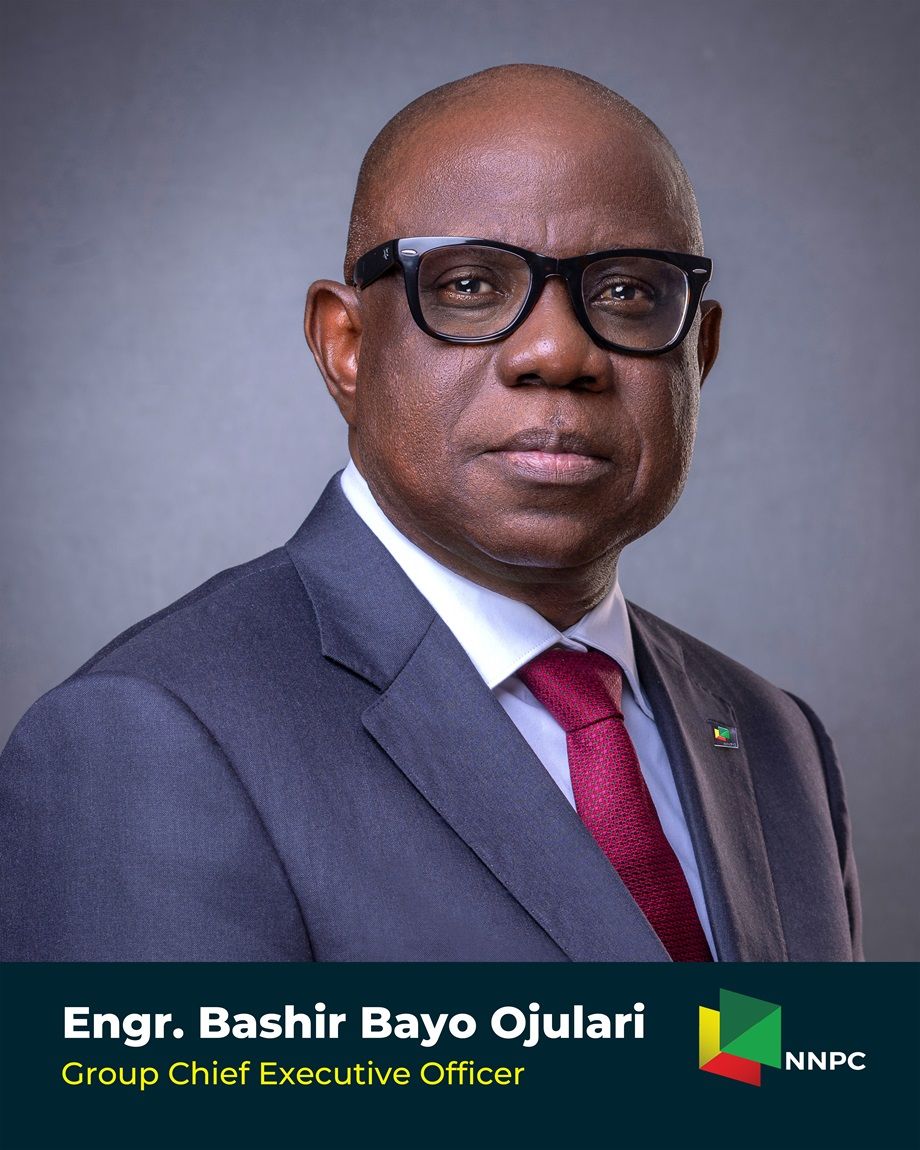GCEO Portrait Frame@2xG.jpg